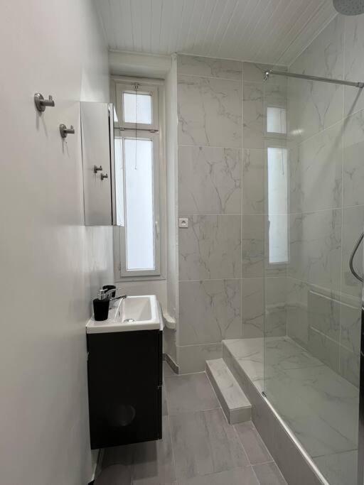 Charmant T1 Climatise En Centre Ville / Paradis Marseille Exterior photo